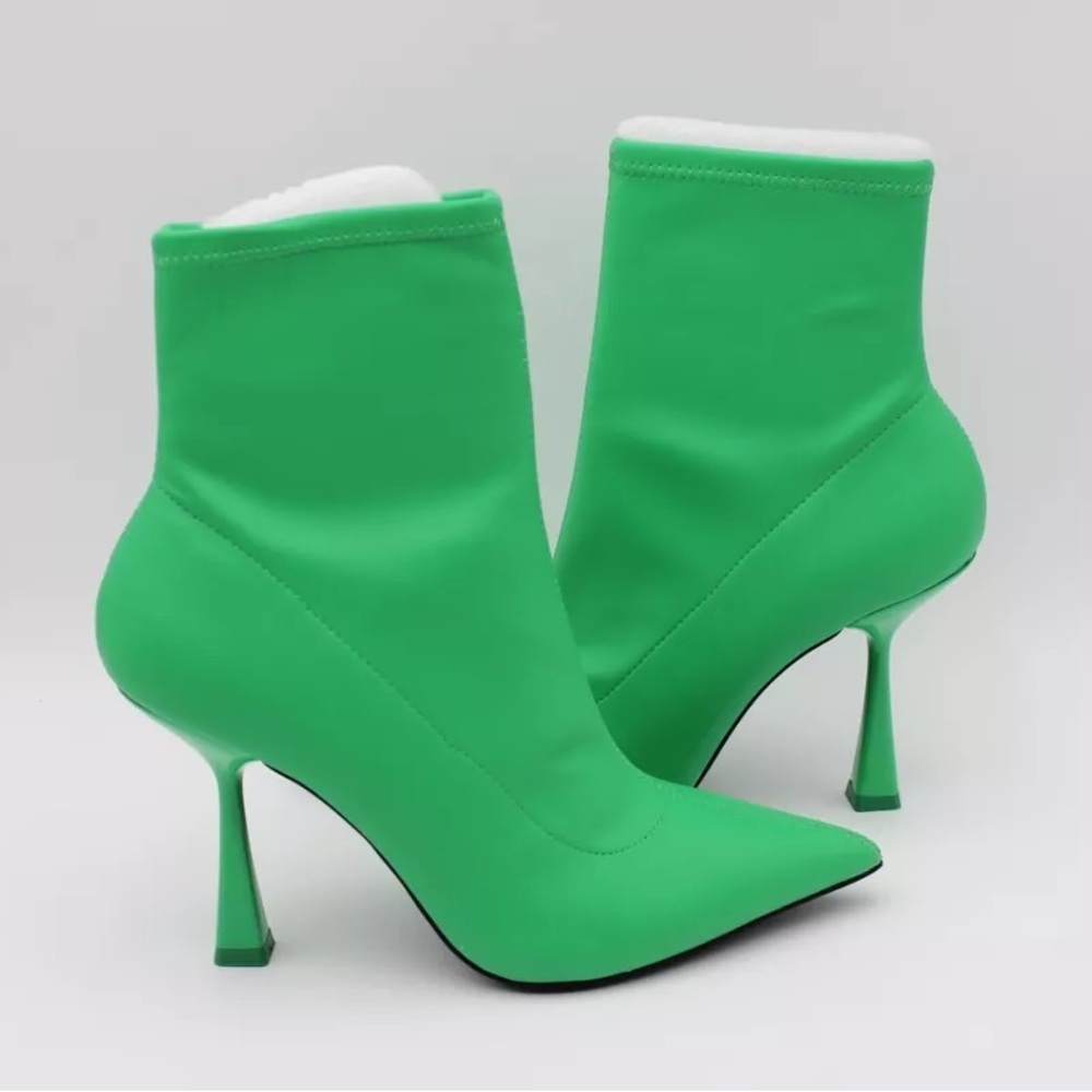 BAR III Womens Green Stretch Comfort Olevia Pointed Toe Flare Zip-Up Booties - 8